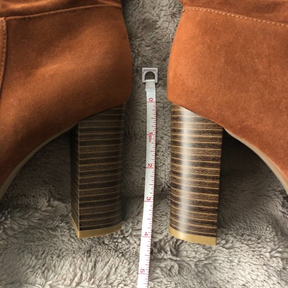 Chase & Chloe tan rust color block heel boots 7.5 - Picture 11 of 16